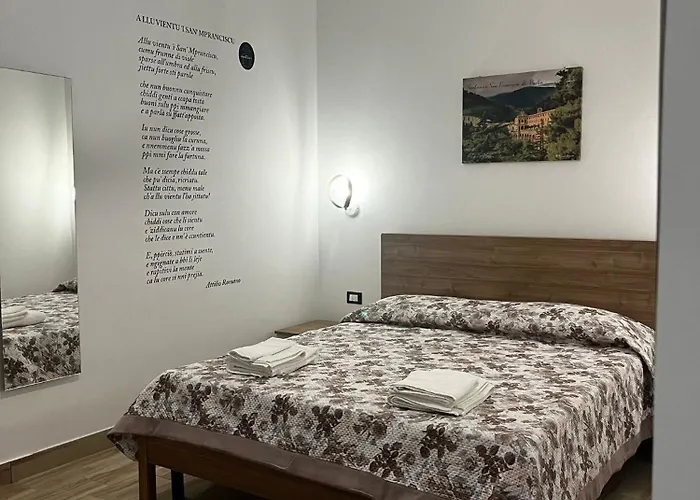 Alojamento de Acomodação e Pequeno-almoço B&B Paola City